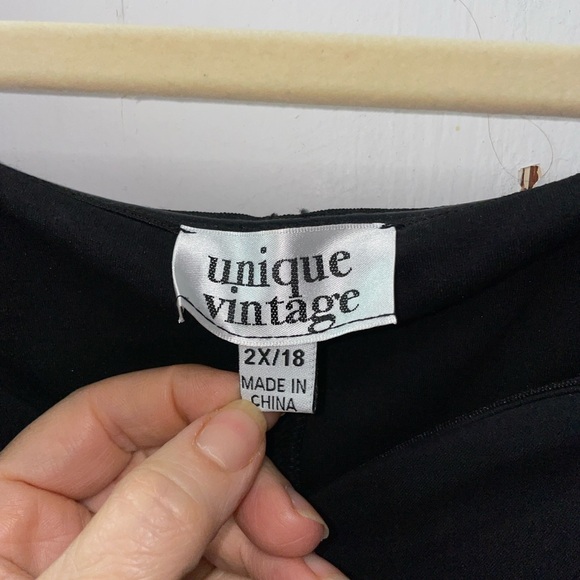 Off the shoulder flutter sleeve top - Picture 2 of 4